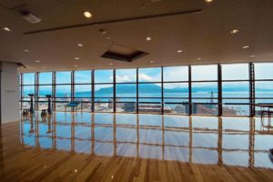 鹿児島県庁18階でヨガ！桜島を見ながら心と体を整える！